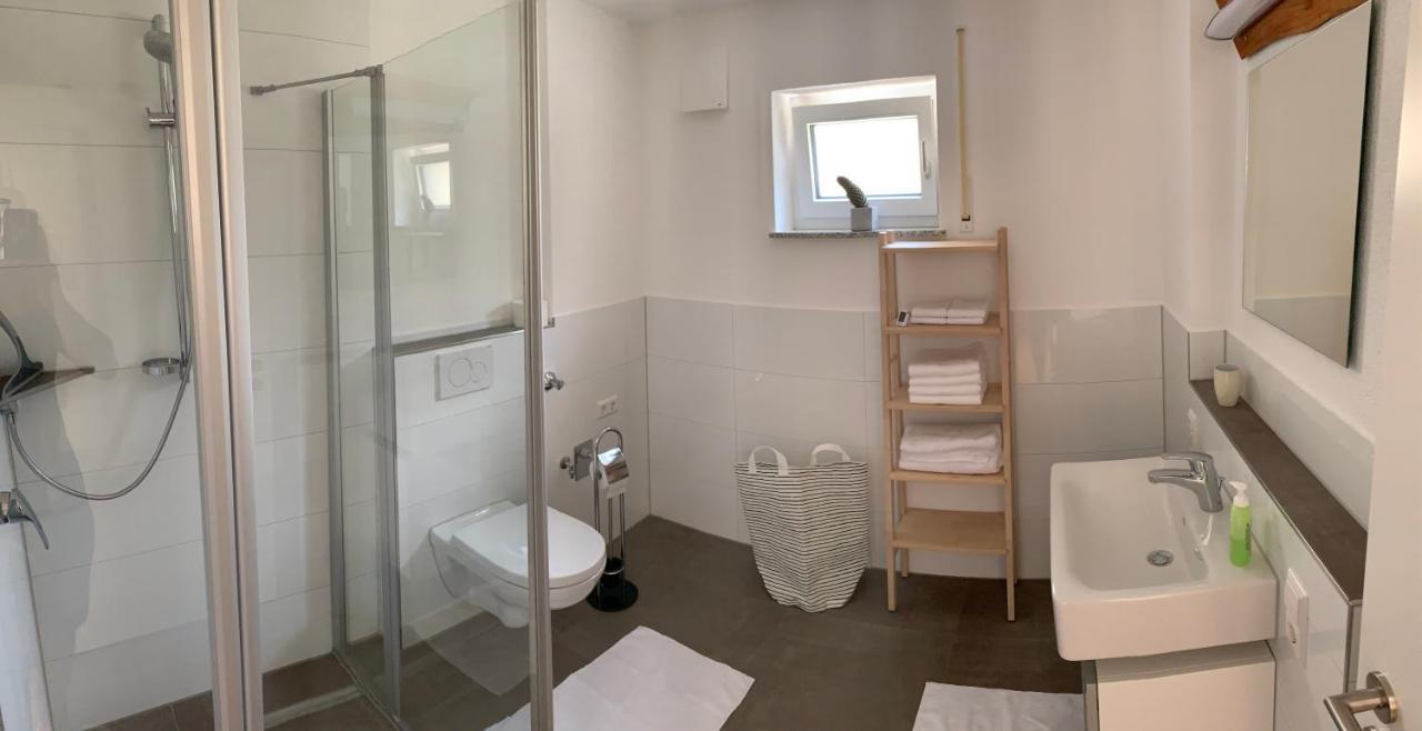 Ferienwohnung Zum Hohlenstein デッゲンハウザータール エクステリア 写真